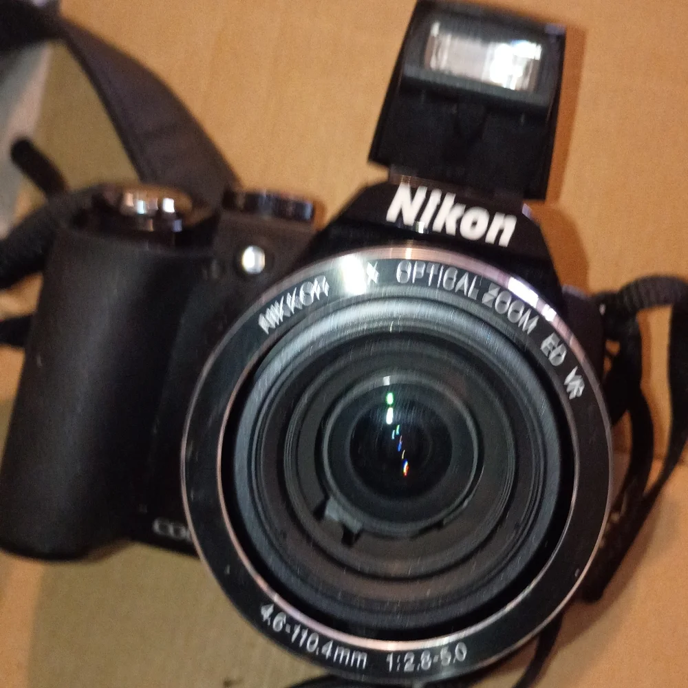 Nikon P90 Coolpix Digital Camera with Optical Zoom